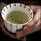 Kop groene thee per dag halveert sterftekans van vrouwen met eierstokkanker