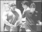 Dennis James gearresteerd